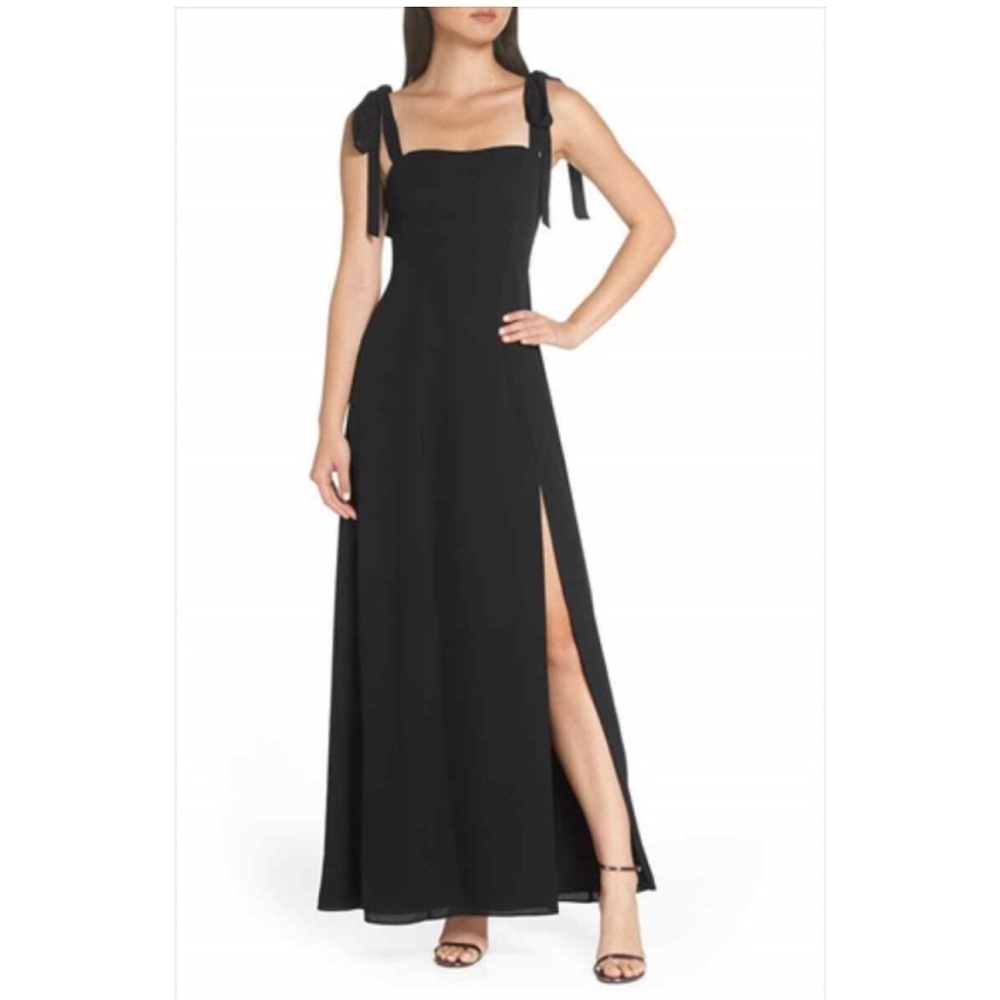 NWT FAME‎ AND PARTNERS Tie Shoulder A-line Gown